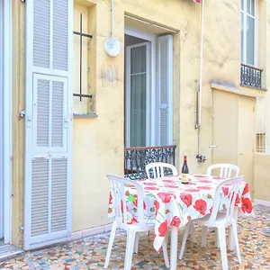 Large 2br Sunny 20 Meter Terrace Parking Beach Shops Apartment